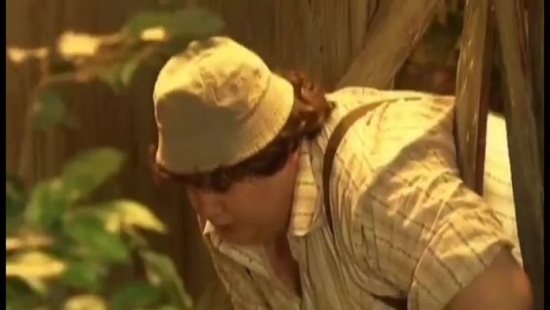 Проучил за кражу яблок