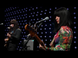 Khruangbin 'maria también' live on kexp full hd