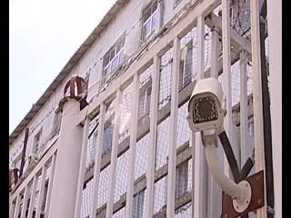 Отпустил заключенного