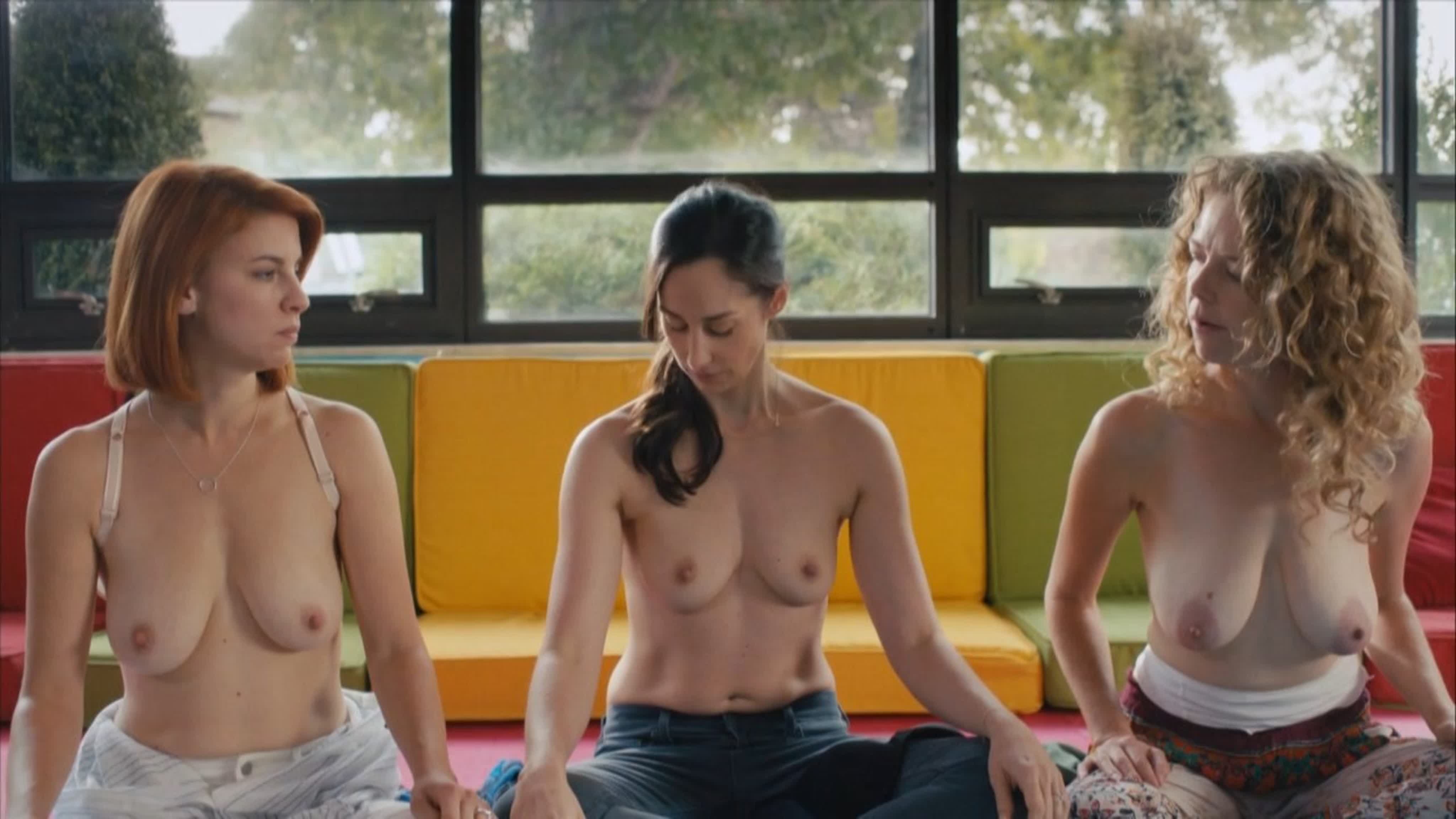 Catherine reitman, dani kind, juno rinaldi nude workin moms s01e01 (2017)  hd 720p watch online