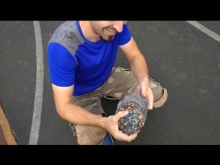 Снимаю шкурку с мяча