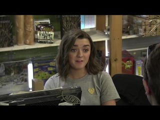 Maisie williams (aka arya stark) pranks game of thrones fans