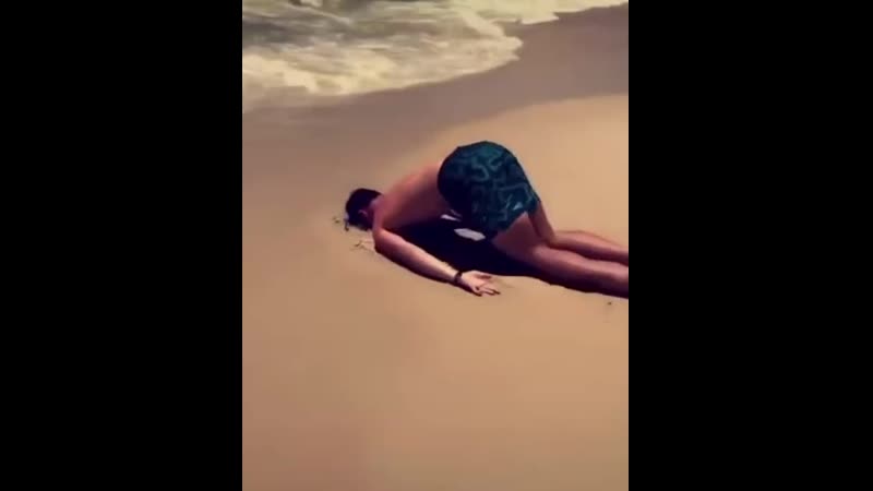 Russo turisto, oblico morale