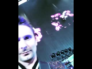Mattbellamy "rehearing in prague bigger screen = more daredevils "