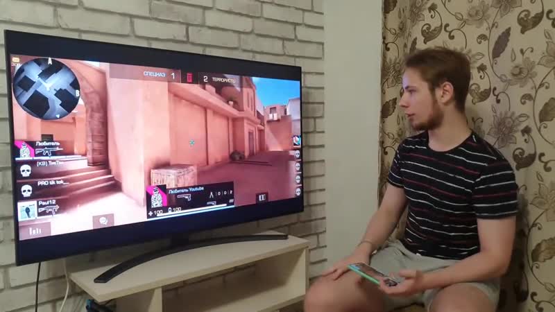 Играю на огромном телевизоре в standoff 2