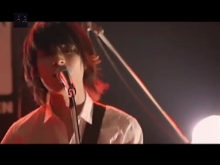 Nico touches the walls yukue live