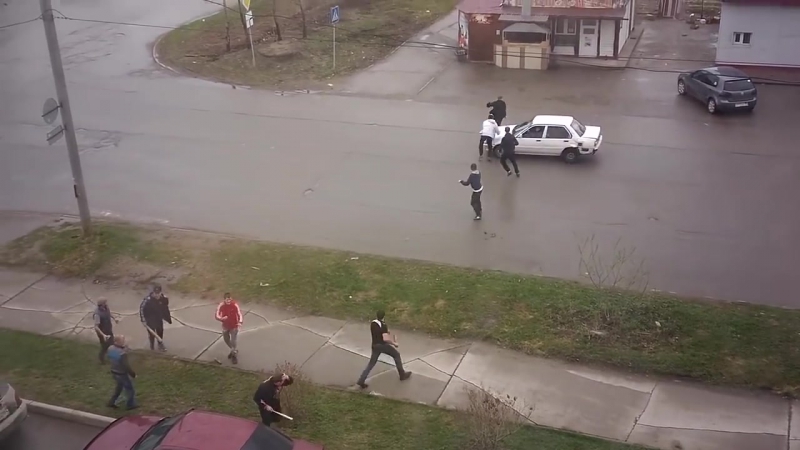 Бои без правил у круглосуточного пивного магазина