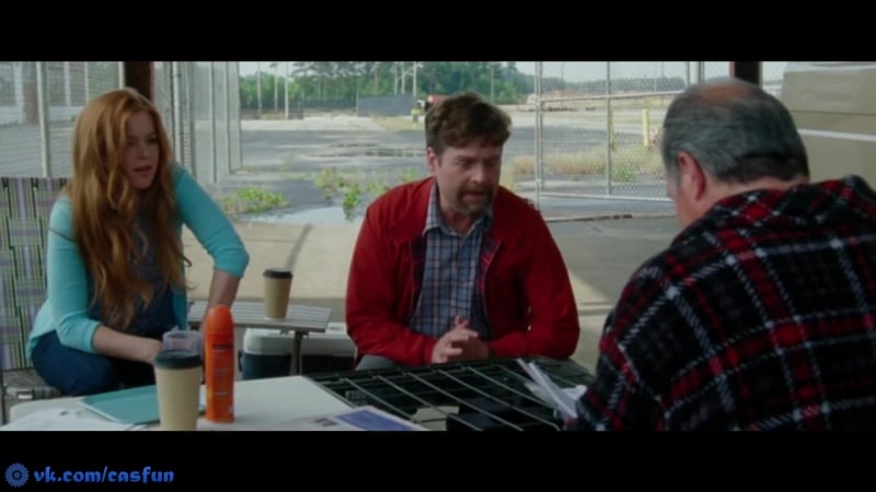 Прыщ на лбу [фильм шпионы по соседству]