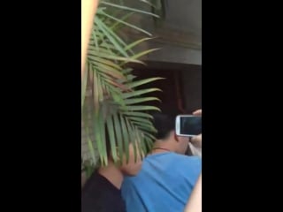 Jessica&krystal arriving to li ning fanmeeting (140906)