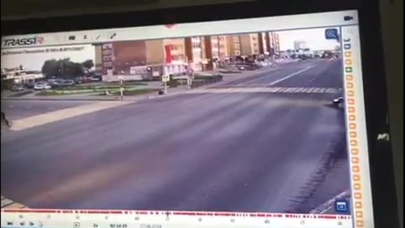 В ханты мансийске уаз полиции попал в дтп во время погони