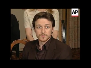 Casey affleck, james mcavoy, amy ryan, marion cotillard and ellen page interview (2)
