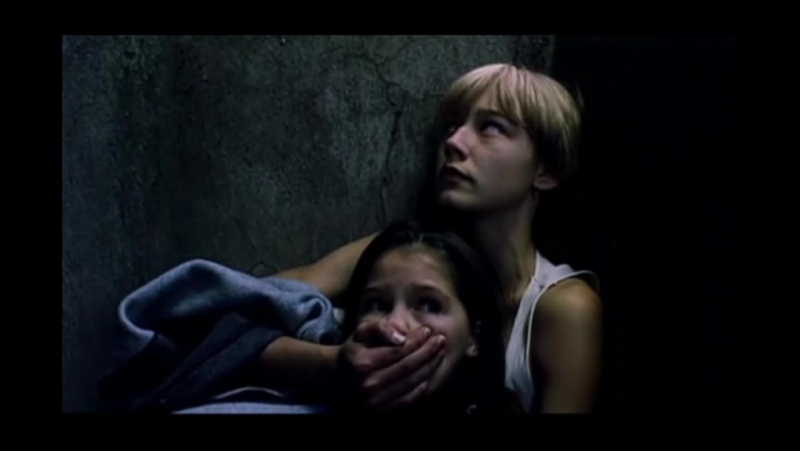 Кино тем кто ложится спать (сестры)