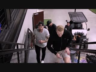 Tyler seguin, jamie benn and john klingberg visit dude perfect for team bonding