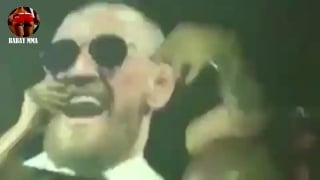 Конор на вписке у лобова