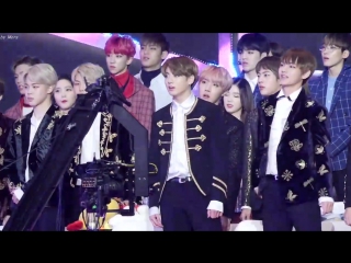 [fancam] 17/01/14 the 31st golden disc awards rainism (v and jk)