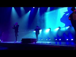 [fancam] [15 05 16] b a p world tour live on earth 2016 awake дюссельдорф young, wild free (daehyun and youngjae moment)