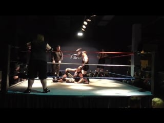 Tw live at the venue