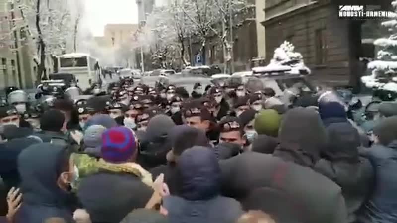 Ереване porn video – Акция протеста в ереване