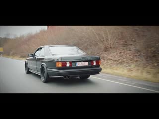 Static mercedes benz c126 560sec pianoblack (short film)