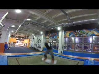 Акробатические тренирои mindrulsnowboardschool