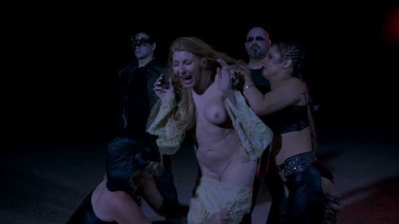 Стефани блейк, стефани блейк, сэди кац, элисса даулинг, наиля шакирова автобус в ад / stefani blake, sadie katz, devanny