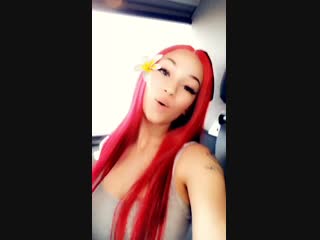 Storysaver bhadbhabie 46888873 917973135256838 753617254388216942 n mp4
