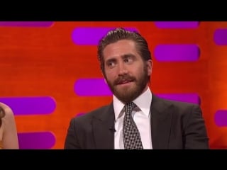 The graham norton show 17x11 arnold schwarzenegger, emilia clarke, jake gyllenhaal, cara delevingne, tinie tempah