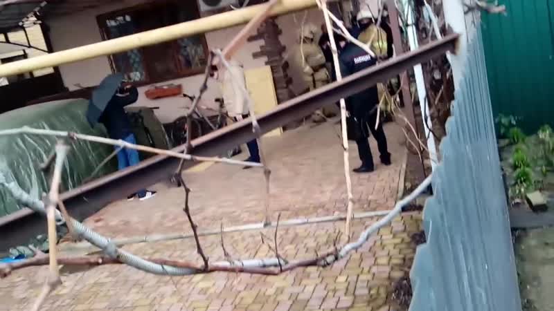 Варварский позорный захват и похищение блогера правозащитника марины мелиховой в её доме под видом "обыска"