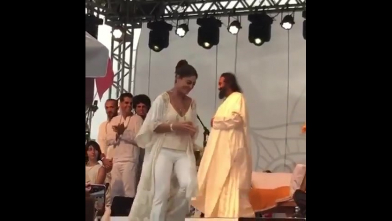 Juliana paes (жулиана паес) на дне рождения духовного учителя