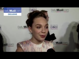 Maddie ziegler interview after win pca 2016 (1)