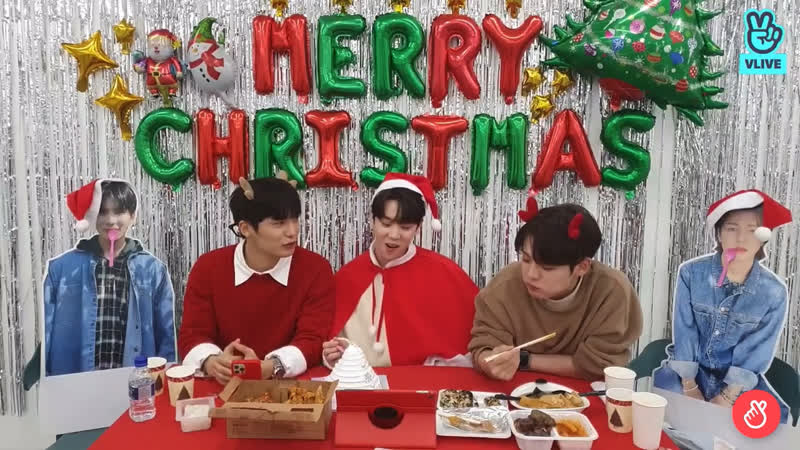 Донхун и сэюн на сцене (vlive 241221)
