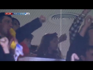 Antonela and thiago celebrate leo’s goal vs real sociedad