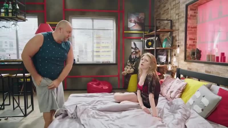 Яна глущенко в красных кружевных трусиках