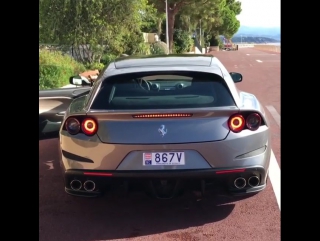 Ferrari gtc4lusso $400,000