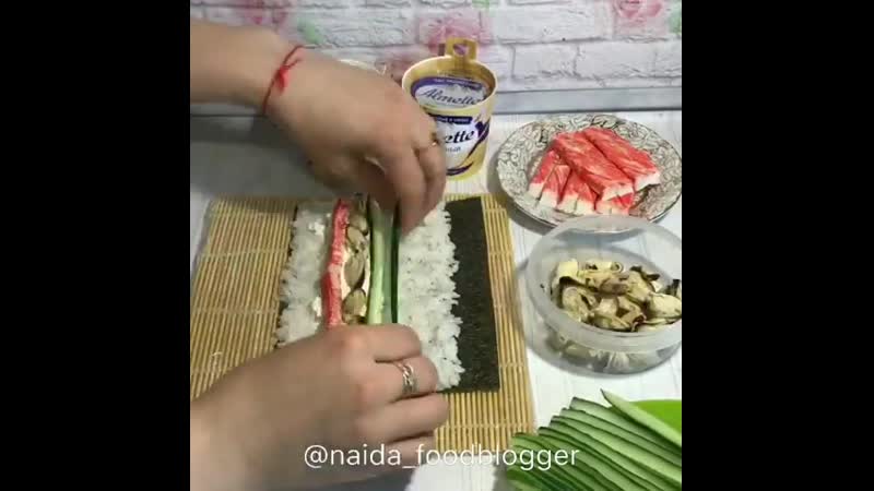 Учимся делать роллы! я их просто обожаю!