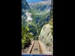 Гельмерский фуникулёр в швейцарии | funiculaire gelmerbahn