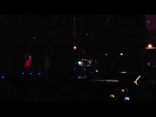 Bellyache billie eilish live in chicago ( 360 x 360 ) mp4