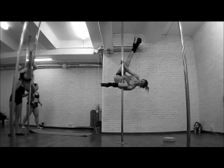 Ольга претензия exotic pole dance pole trick шпагат