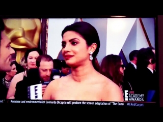 Priyanka chopra at oscars 2016 red carpet 88th academy awards