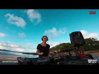 Deborah de luca live from mauritius island