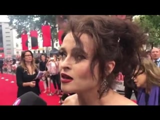 Helena bonham carter on having to eat nutella during filming for oceans8 and how nervous she is to play princess margaret in @th