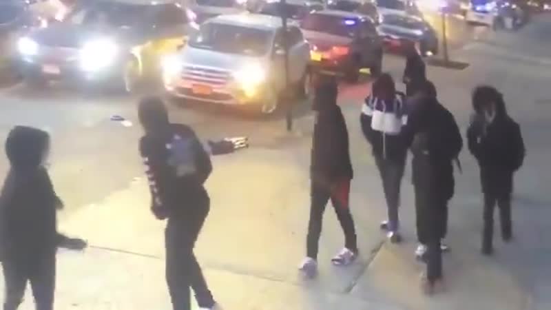 Нигги мочат хасида в нью йорке