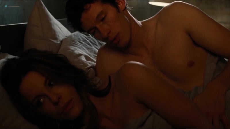 Жігіттің анусындағы қияр