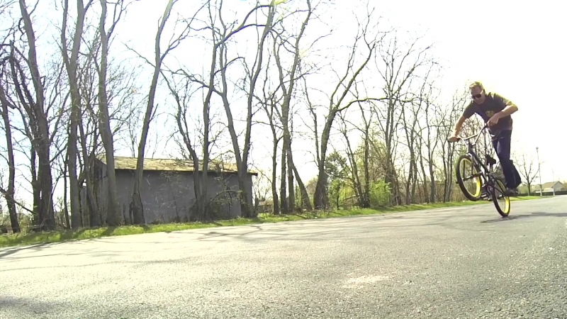 360 bike flip on flat