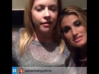 Idina menzel, melissa joan hart & savannah guthrie a broader way karaoke night