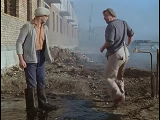 Влип очкарик