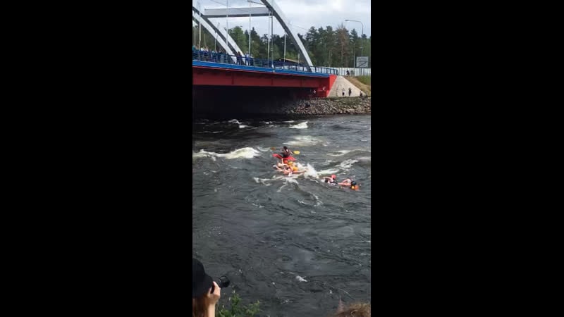 Заплыв на резиновых секс куклах в ленобласти