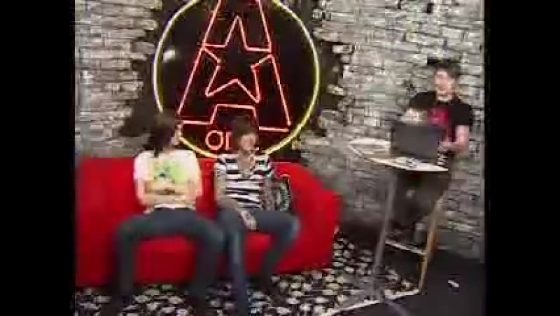 Оливер сайкс дает интервью a one