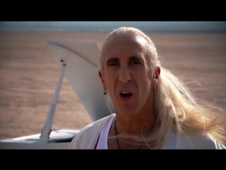 Criss angel directs “were not gonna take it“ with dee snider