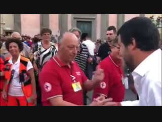 Salvini wird empfangen